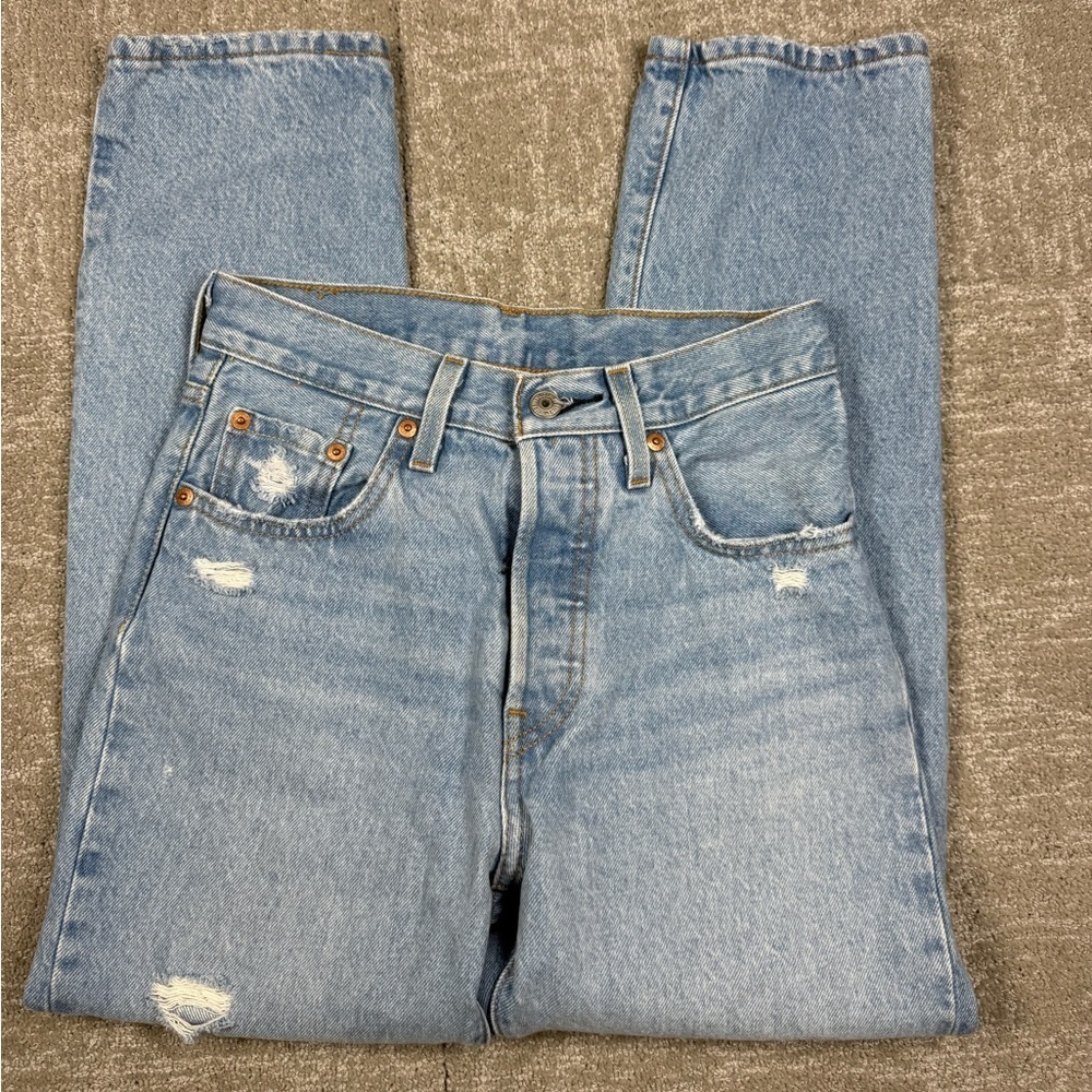 Levis 501 Button Fly Casual Distressed Womens Jean Size 24